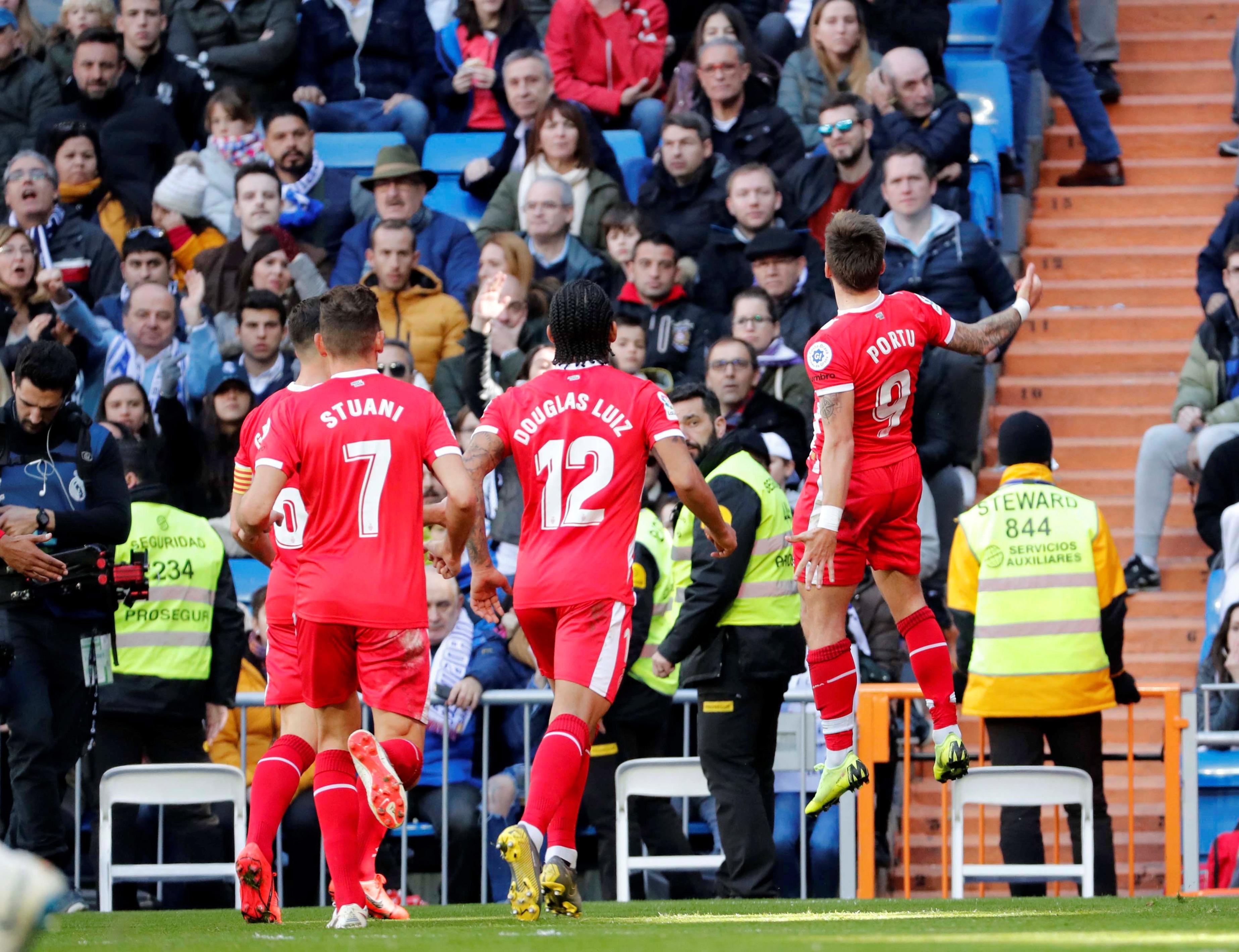 在一场充满 在一场充满